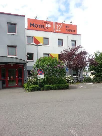 Motel 24H BRE Eksteriør billede